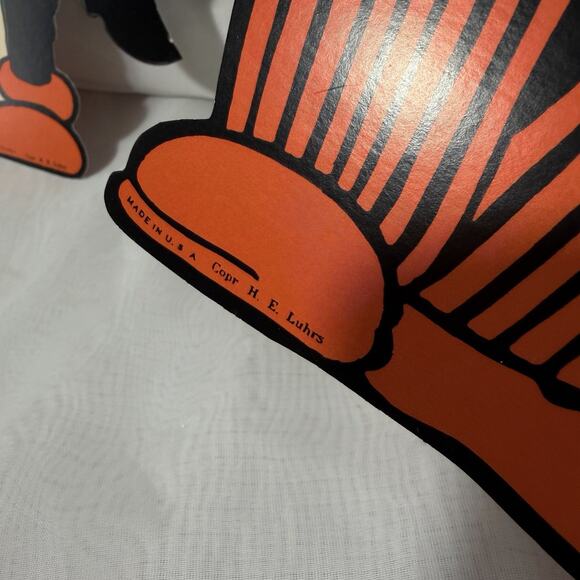 Beistle Scat Cats Cutouts Lot Of Three 1941, 2012 Remake Kitschy Fall Halloween - Picture 3 of 15